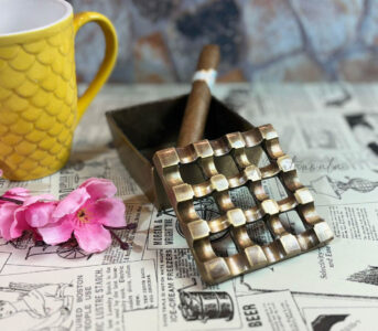 Pure Brass Ashtray, 9 Grids, Windproof Tabletop, Antique Finish