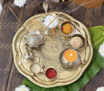 Om Sanatan Brass/Pital Pooja Thali Set of 9 Pcs