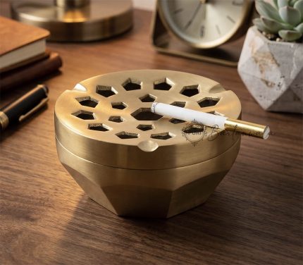 Brass Windproof Cigar Ashtray – Diamond Aluminium