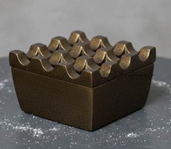 Aluminium Windproof Ashtray with 9 Grids | Brass Finish